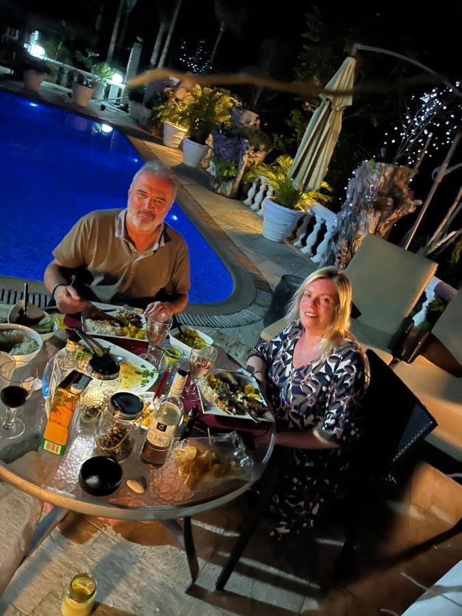 Casa Doro Romantic setting with golden sunset view Glacis  Esterno foto