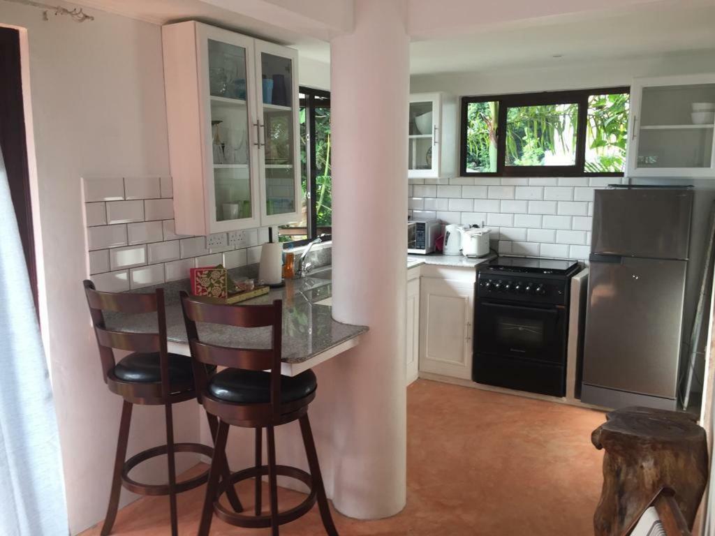 Casa Doro Romantic setting with golden sunset view Glacis  Esterno foto
