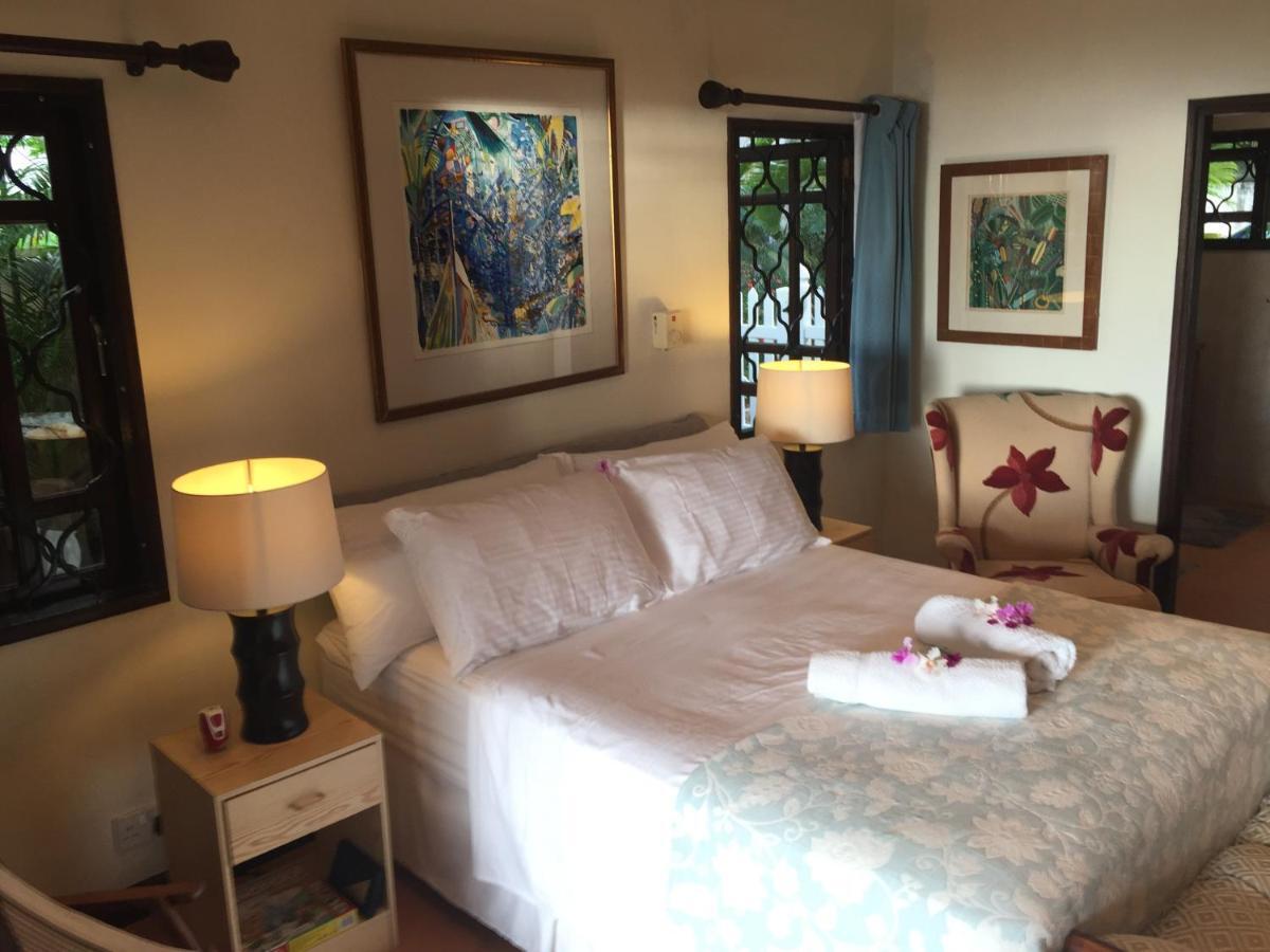 Casa Doro Romantic setting with golden sunset view Glacis  Esterno foto